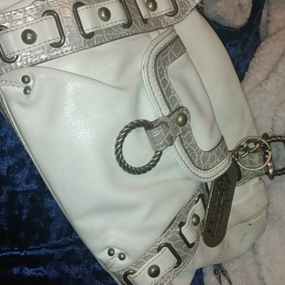 Purse - Picture 2 of 2